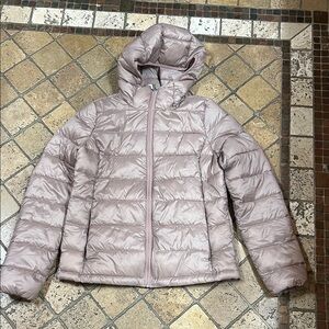Athleta Aire Puffer Jacket - Beige